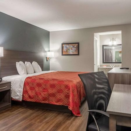 Econo Lodge East Ridge Чатануга Екстериор снимка