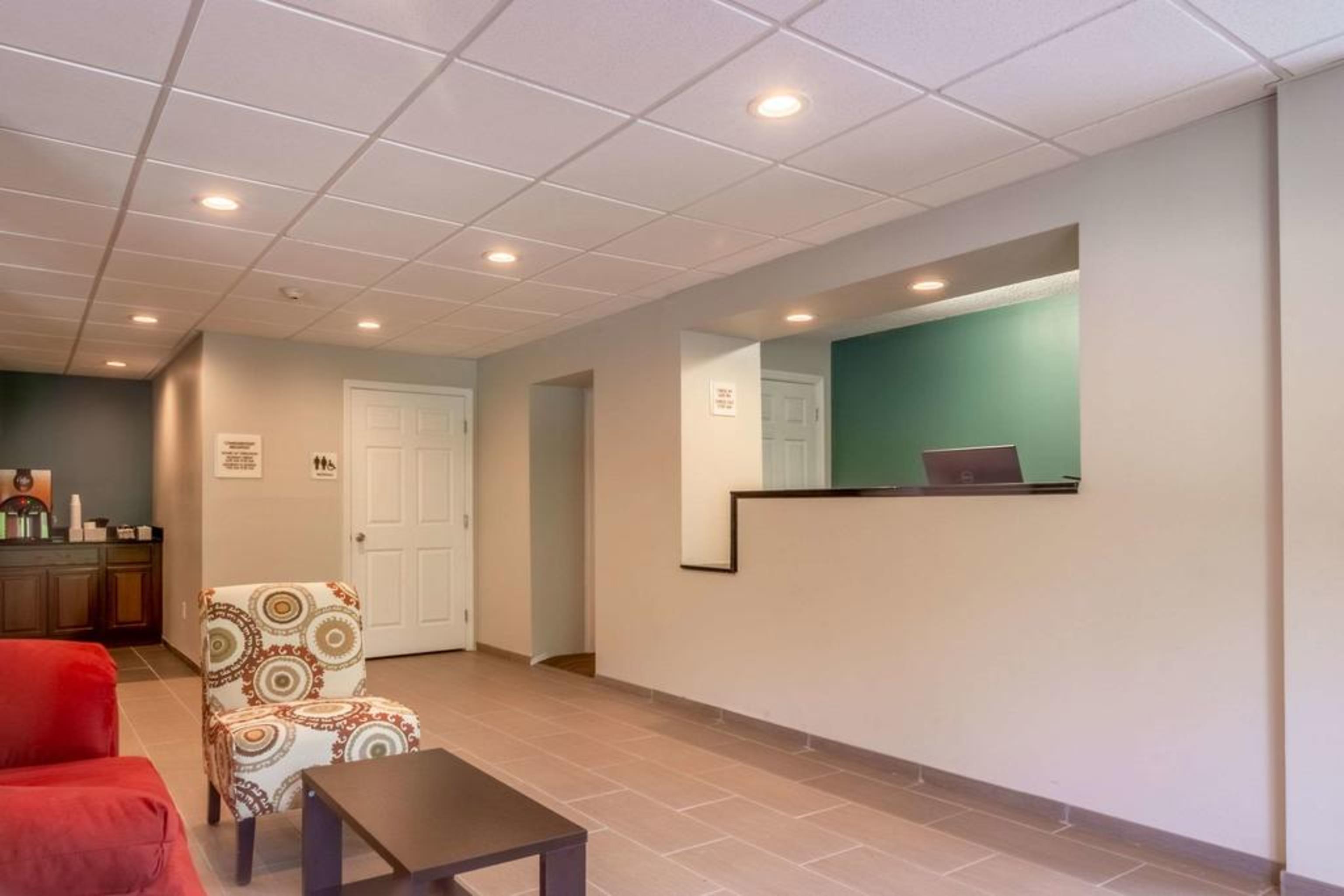 Econo Lodge East Ridge Чатануга Екстериор снимка